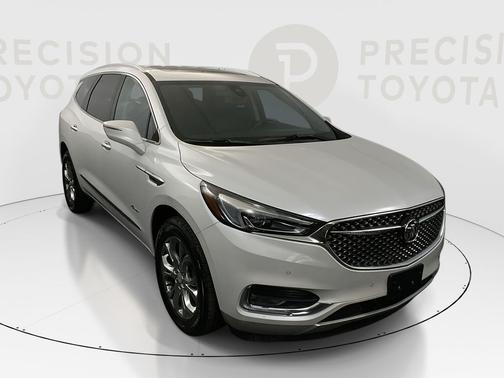 White Frost Tricoat 2019 Buick Enclave Avenir