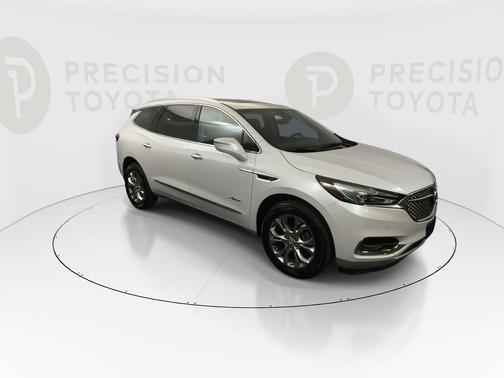 White Frost Tricoat 2019 Buick Enclave Avenir