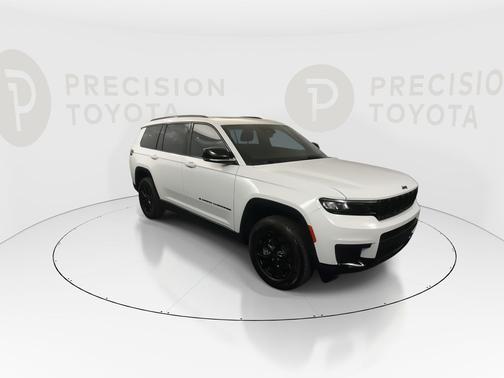 Bright White Clearcoat 2025 Jeep Grand Cherokee L Altitude X