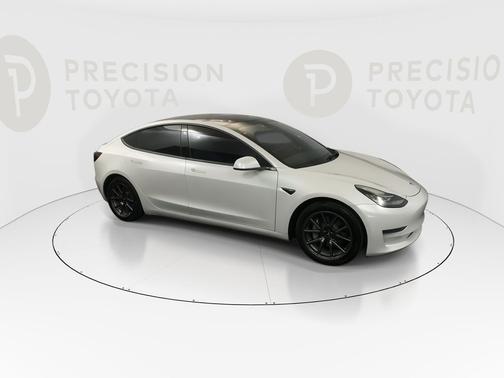 Pearl White Multi-Coat 2020 Tesla Model 3 Standard