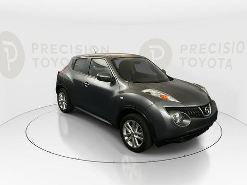 Gun Metallic Pearl Metallic 2012 Nissan Juke SL