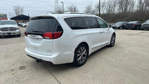 2018 Chrysler Pacifica Limited