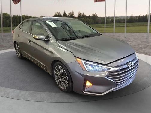 2019 Hyundai ELANTRA Limited