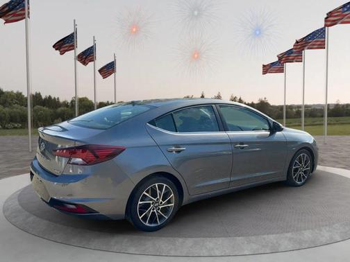 2019 Hyundai ELANTRA Limited