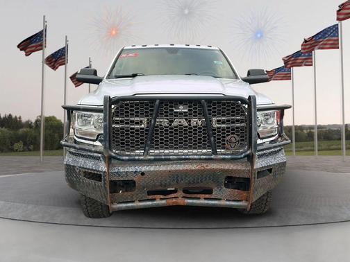 2020 RAM 2500 Tradesman Crew Cab 4X4 8' Box