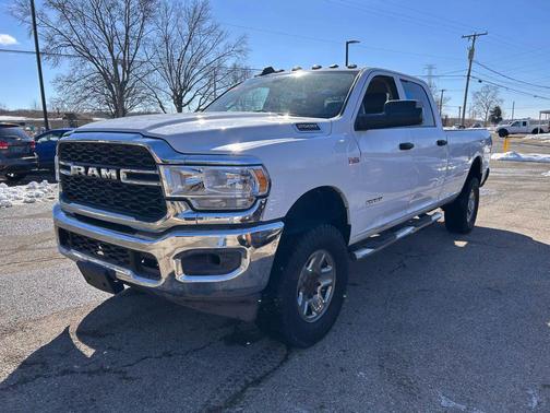 2020 RAM 2500 Tradesman Crew Cab 4X4 8' Box