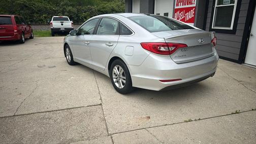 Gray 2016 Hyundai SONATA SE