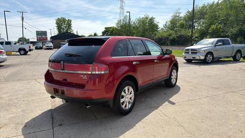 Red 2007 Lincoln MKX Base
