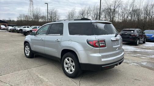 2015 GMC Acadia SLE-2