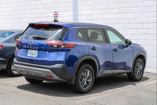 Caspian Blue Metallic 2023 Nissan Rogue S
