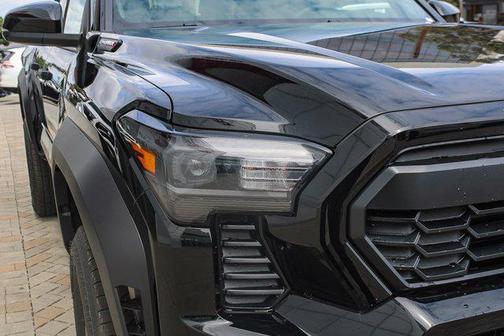 Black 2026 Toyota Tacoma Hybrid TRD Off Road