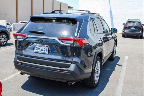 Magnetic Gray Metallic 2025 Toyota RAV4 XLE Premium