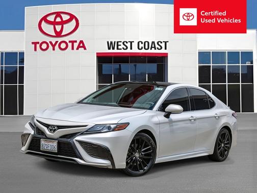Wind Chill Pearl 2022 Toyota Camry XSE