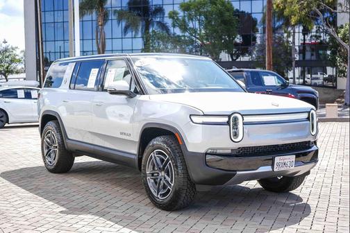Silver 2025 Rivian R1S Adventure