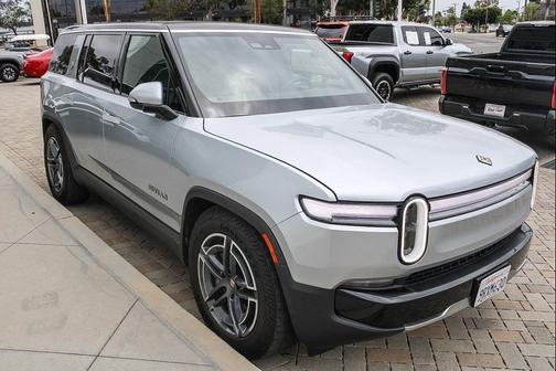 Silver 2025 Rivian R1S Adventure