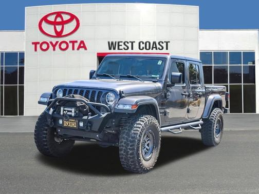 Granite Crystal Metallic Clearcoat 2020 Jeep Gladiator Sport S