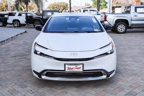 Wind Chill Pearl 2026 Toyota Prius Plug-In Hybrid SE