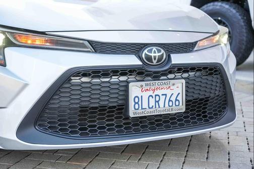 Classic Silver Metallic 2020 Toyota Corolla LE
