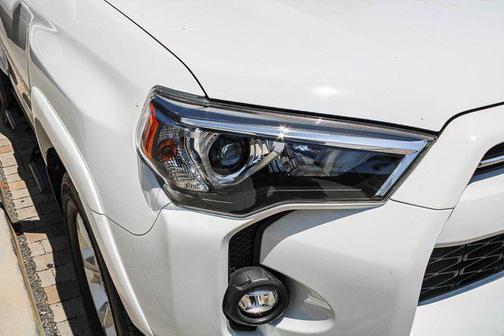 Ice Cap 2024 Toyota 4Runner SR5 Premium