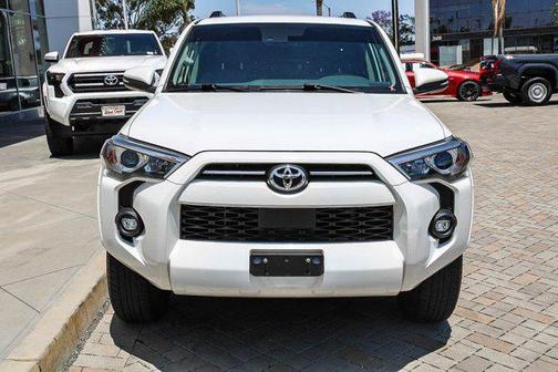Ice Cap 2024 Toyota 4Runner SR5 Premium