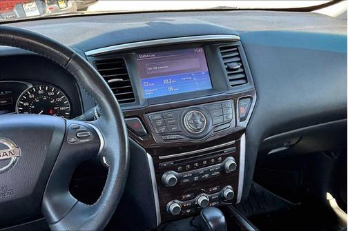 2015 Nissan Pathfinder Platinum