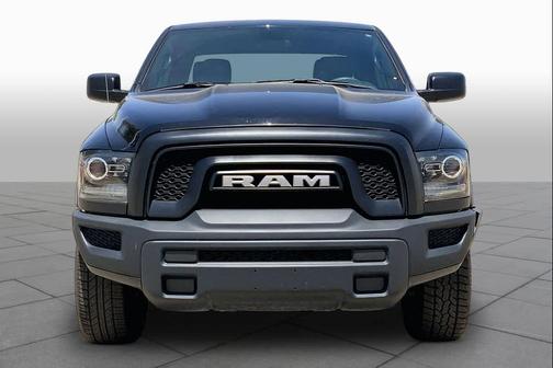 Diamond Black Crystal Pearlcoat 2024 RAM 1500 Classic Warlock Crew Cab 4x4 5'7' Box