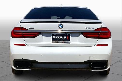 2017 BMW 750 i xDrive