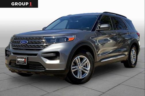 Carbonized Gray Metallic 2022 Ford Explorer XLT