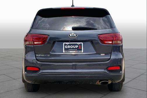 Platinum Graphite 2019 Kia Sorento LX