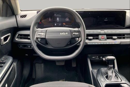 Interstellar Gray 2026 Kia K4 LX