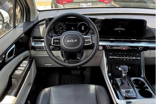 2023 Kia Carnival SX Prestige