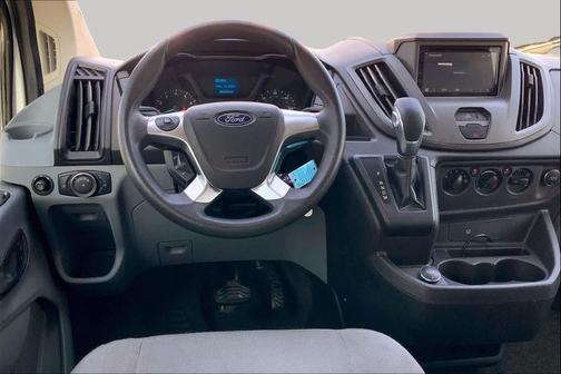 Oxford White 2019 Ford Transit-350 XLT