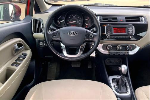 2016 Kia Rio EX