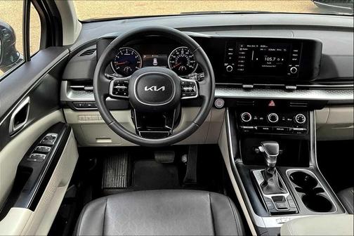 Deep Chroma Blue 2024 Kia Carnival LX