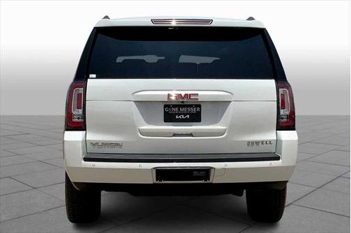 2017 GMC Yukon SLT