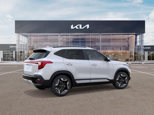 Snow White Pearl 2026 Kia Seltos SX