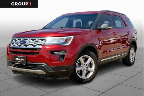 Ruby Red Metallic Tinted Clearcoat 2019 Ford Explorer XLT