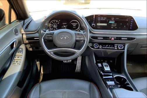 2020 Hyundai SONATA SEL Plus
