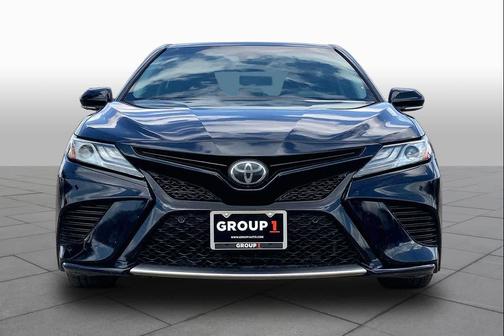 Midnight Black Metallic 2018 Toyota Camry XSE