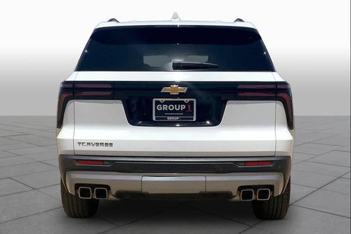 Summit White 2025 Chevrolet Traverse LT
