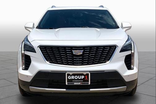 Crystal White Tricoat 2019 Cadillac XT4 Premium Luxury