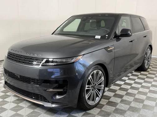 Carpathian Grey Premium Metallic 2026 Land Rover Range Rover Sport SE