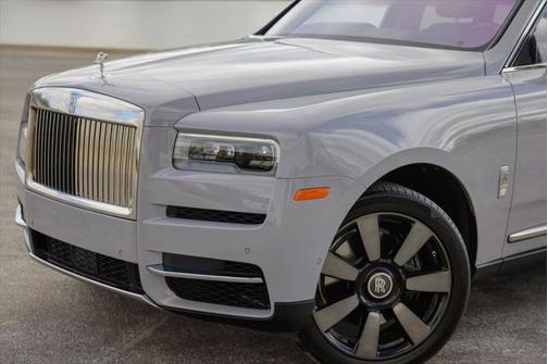2023 Rolls-Royce Cullinan Base