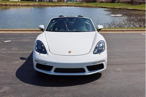2024 Porsche 718 Boxster Style Edition