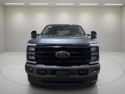 2023 Ford F-350 Lariat Super Duty