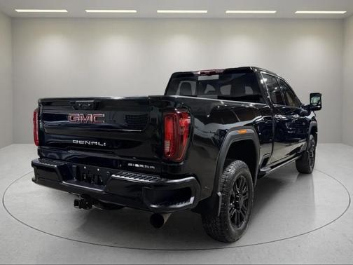 2023 GMC Sierra 3500 Denali