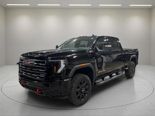 2025 GMC Sierra 2500 AT4