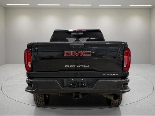 2020 GMC Sierra 2500 Denali