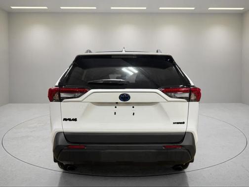 2023 Toyota RAV4 Hybrid Woodland Edition