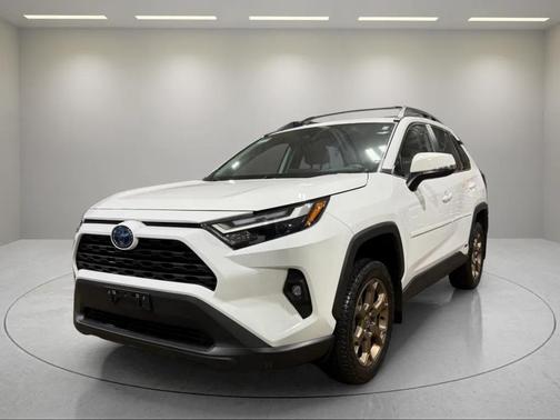 2023 Toyota RAV4 Hybrid Woodland Edition